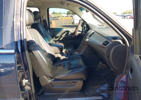 2007 Cadillac Escalade Esv Standard from USA, damaged, VIN 1GYFK66867R235555